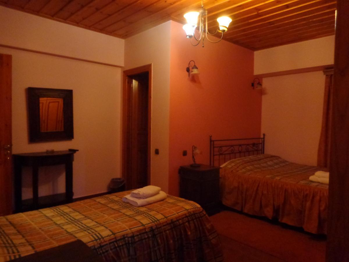 Alonaki Guesthouse Platanos  Екстер'єр фото