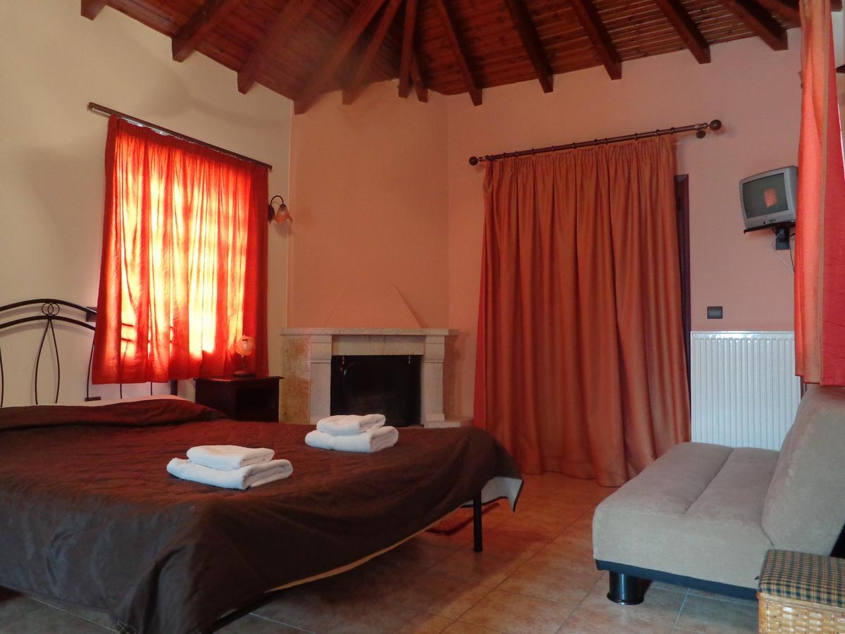 Alonaki Guesthouse Platanos  Екстер'єр фото