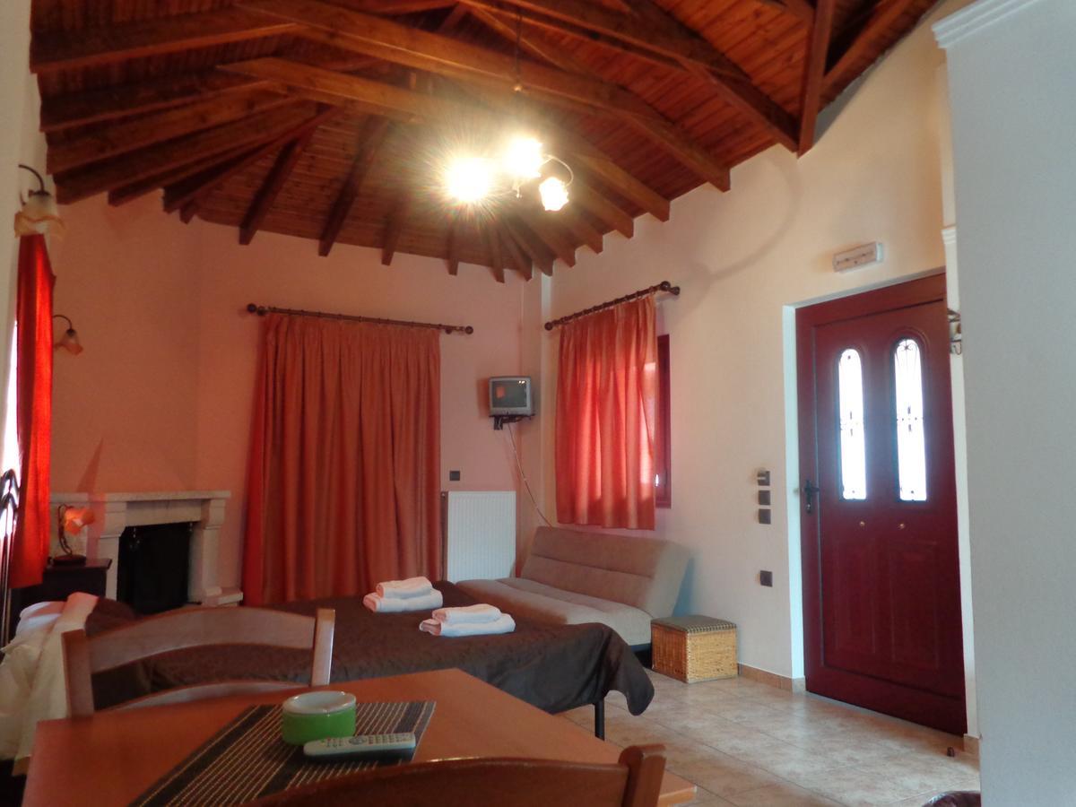 Alonaki Guesthouse Platanos  Екстер'єр фото